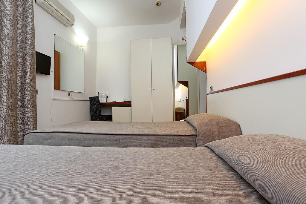 Hotel Corticella Bologna Luaran gambar