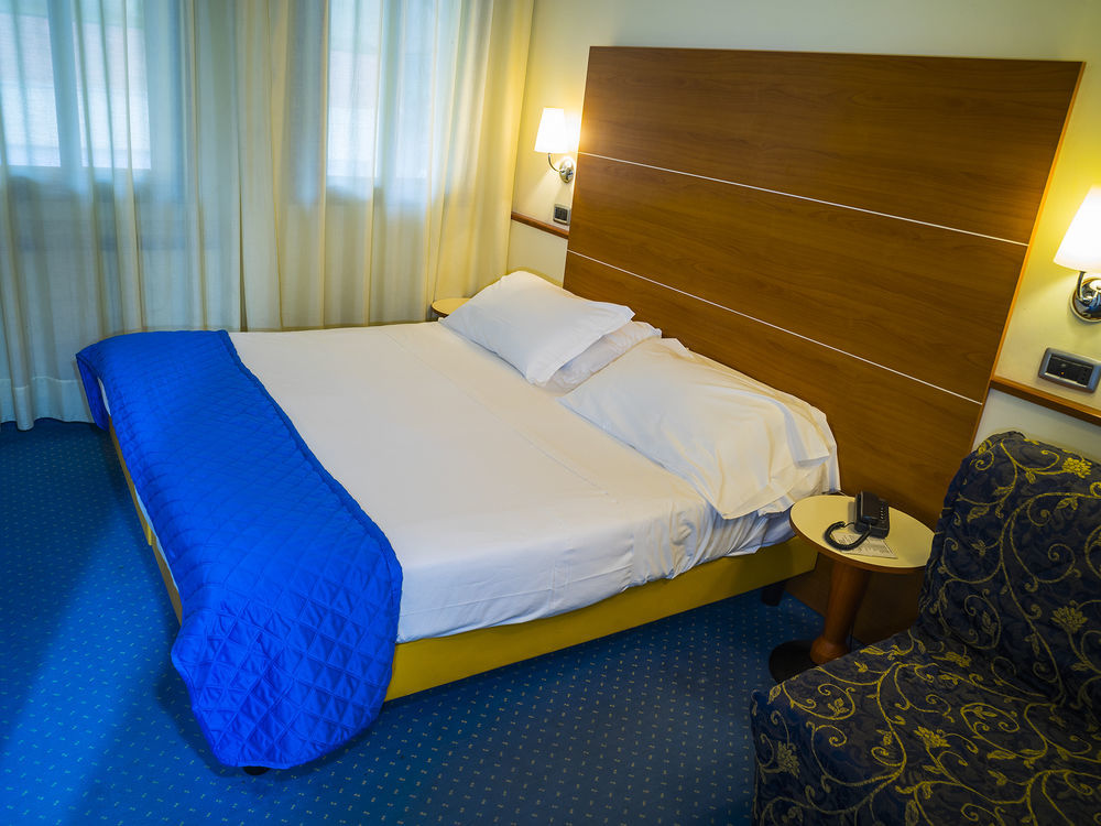 Hotel Corticella Bologna Luaran gambar